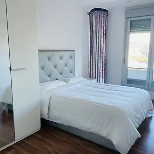 Fira De Barcelona View With Garage Parking Apartamento