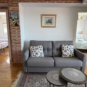 Cosy With Seaviews, Pool Close To Beach. Apartamento Fuengirola